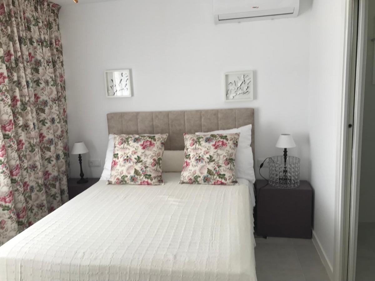 Вилла Campagne Luxueuse De Sitges Оливелья Экстерьер фото